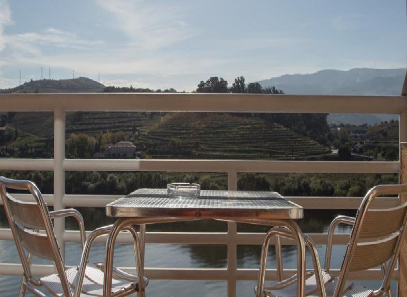 Hotel Regua Douro Peso da Regua Exterior photo