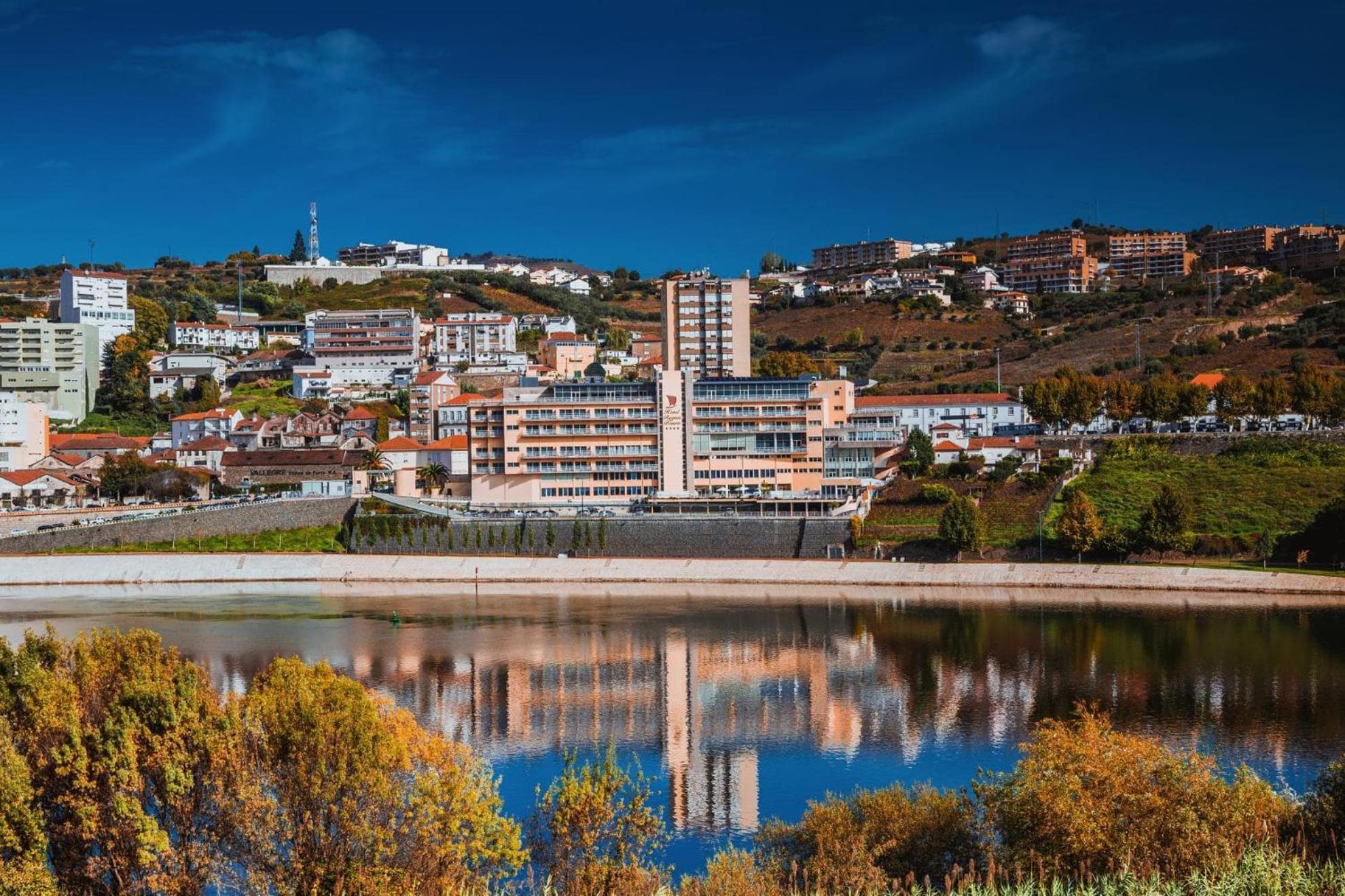 Hotel Regua Douro Peso da Regua Exterior photo
