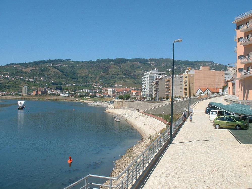 Hotel Regua Douro Peso da Regua Exterior photo