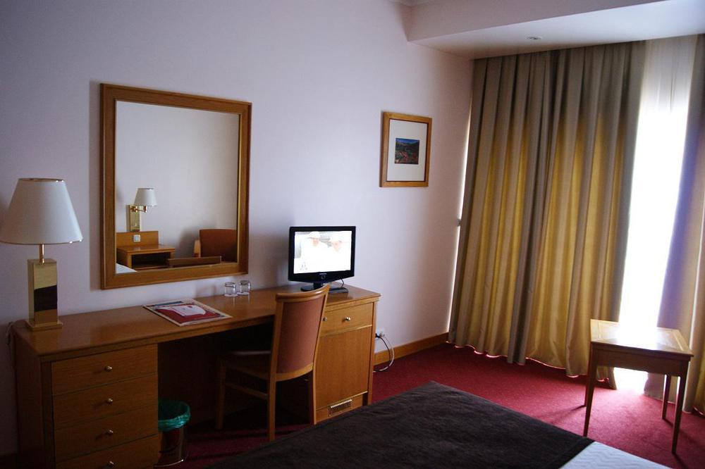 Hotel Regua Douro Peso da Regua Room photo